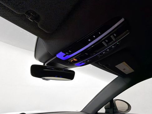 Certified 2023 Porsche Panamera Platinum Edition image 25