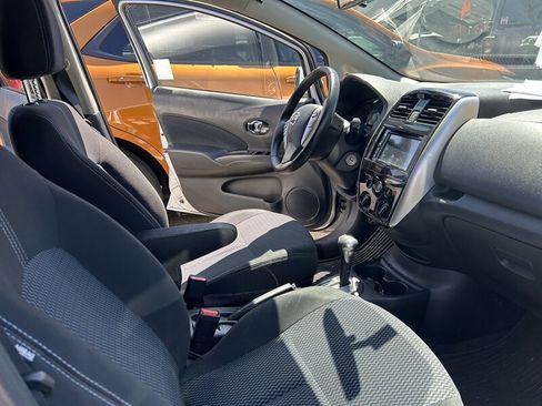 Used 2015 Nissan Versa Note SV image 25