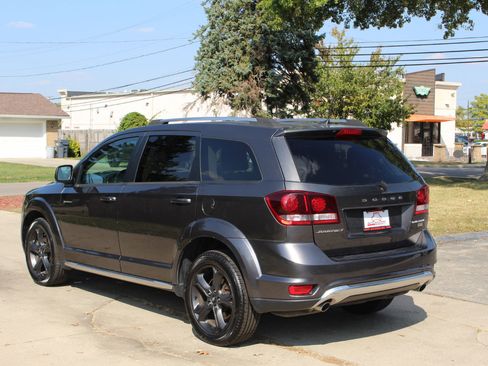 Used 2019 Dodge Journey Crossroad image 7