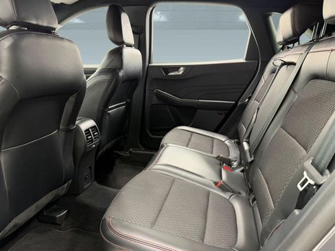 Certified 2023 Ford Escape ST-Line w/ Tech Pack #1 AWD/4WD image 23