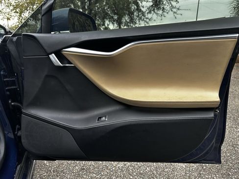 Used 2016 Tesla Model S 75D image 39