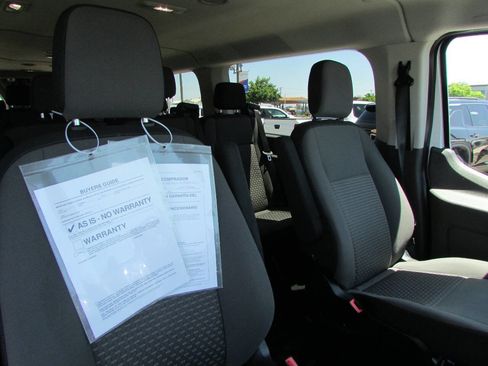 Used 2023 Ford Transit 350 XLT RWD image 27