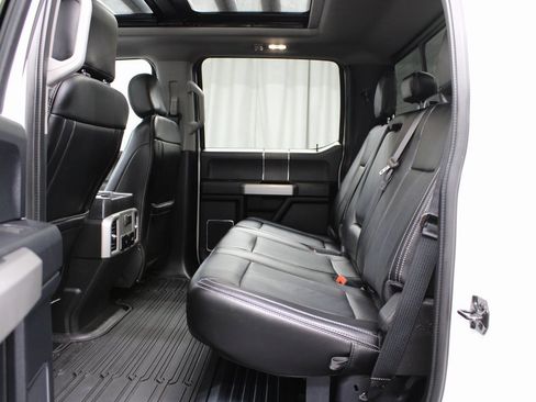 Used 2021 Ford F250 Lariat image 10