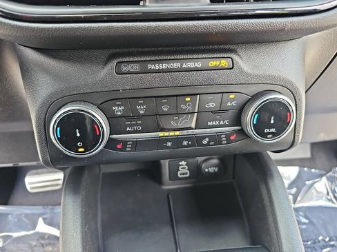 Used 2024 Ford Escape ST-Line Select AWD/4WD image 21