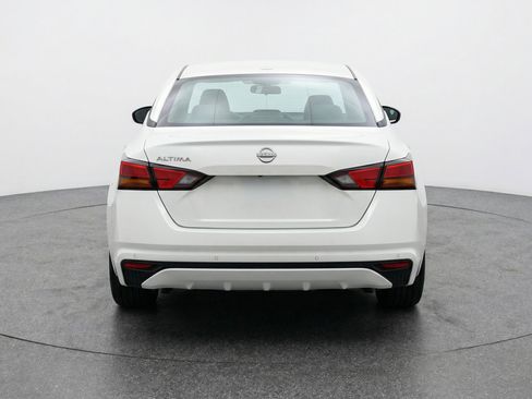 Used 2025 Nissan Altima 2.5 SV image 7