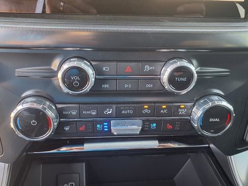 New 2025 Ford F150 Lariat w/ Equipment Group 501A Mid image 11