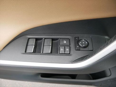 Certified 2023 Toyota RAV4 Limited AWD/4WD image 16