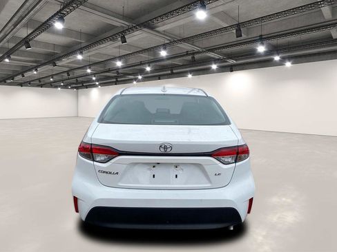 Used 2024 Toyota Corolla LE FWD image 6