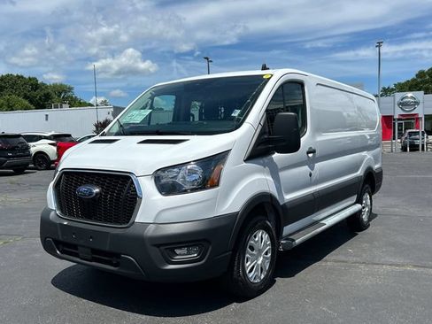 Used 2025 Ford Transit 250 Low Roof w/ Exterior Upgrade Package RWD image 5