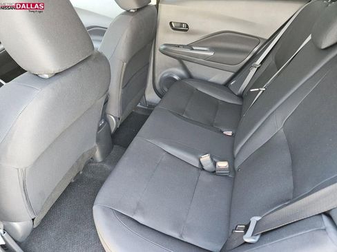 New 2025 Nissan Kicks Play S image 20