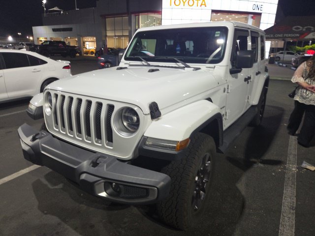 Used 2018 Jeep Wrangler Unlimited Sahara AWD/4WD image 1