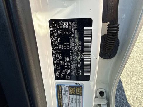 Used 2021 Kia Seltos S AWD/4WD image 29