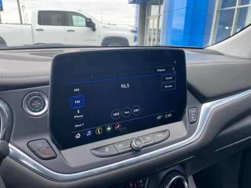 Used 2025 Chevrolet Blazer LT w/ Blazer LT Plus Package image 11