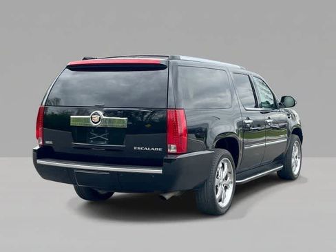 Used 2010 Cadillac Escalade ESV Luxury AWD/4WD image 8