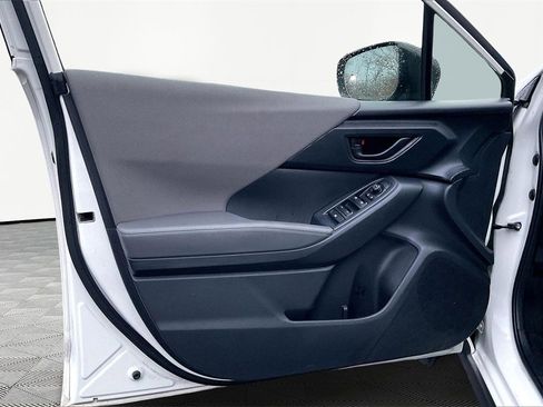 Used 2024 Subaru Crosstrek 2.0i Premium image 21