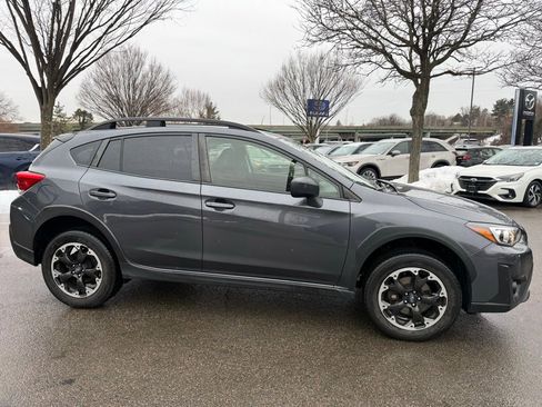 Used 2023 Subaru Crosstrek 2.0i image 5