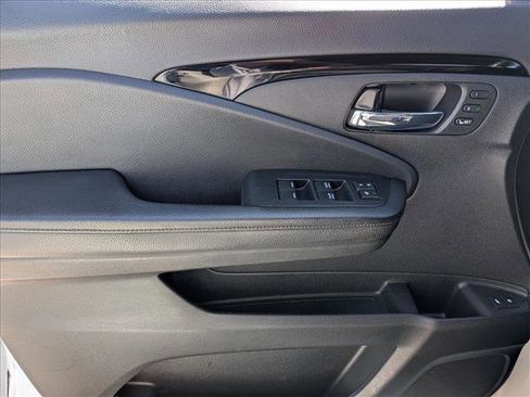 Used 2021 Honda Passport Elite image 11