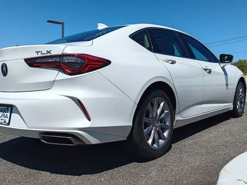 Used 2023 Acura TLX FWD image 5