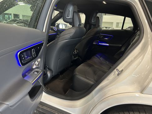 Used 2025 Mercedes-Benz GLC 63 AMG S w/ Driver Assistance Package image 17