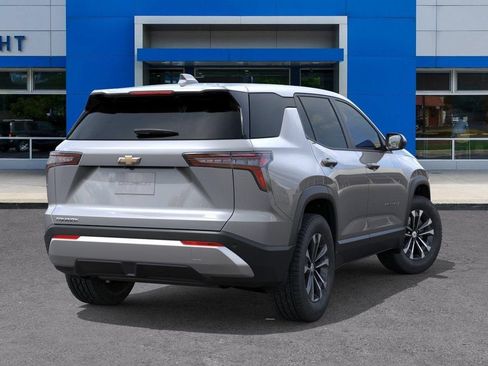 New 2027 Chevrolet Equinox LT w/ Convenience Package II FWD image 4
