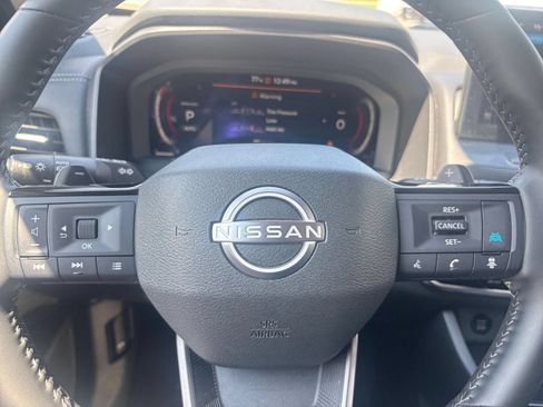 Used 2026 Nissan Rogue SL AWD/4WD image 30