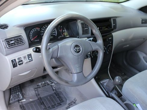 Used 2006 Toyota Corolla CE FWD image 9