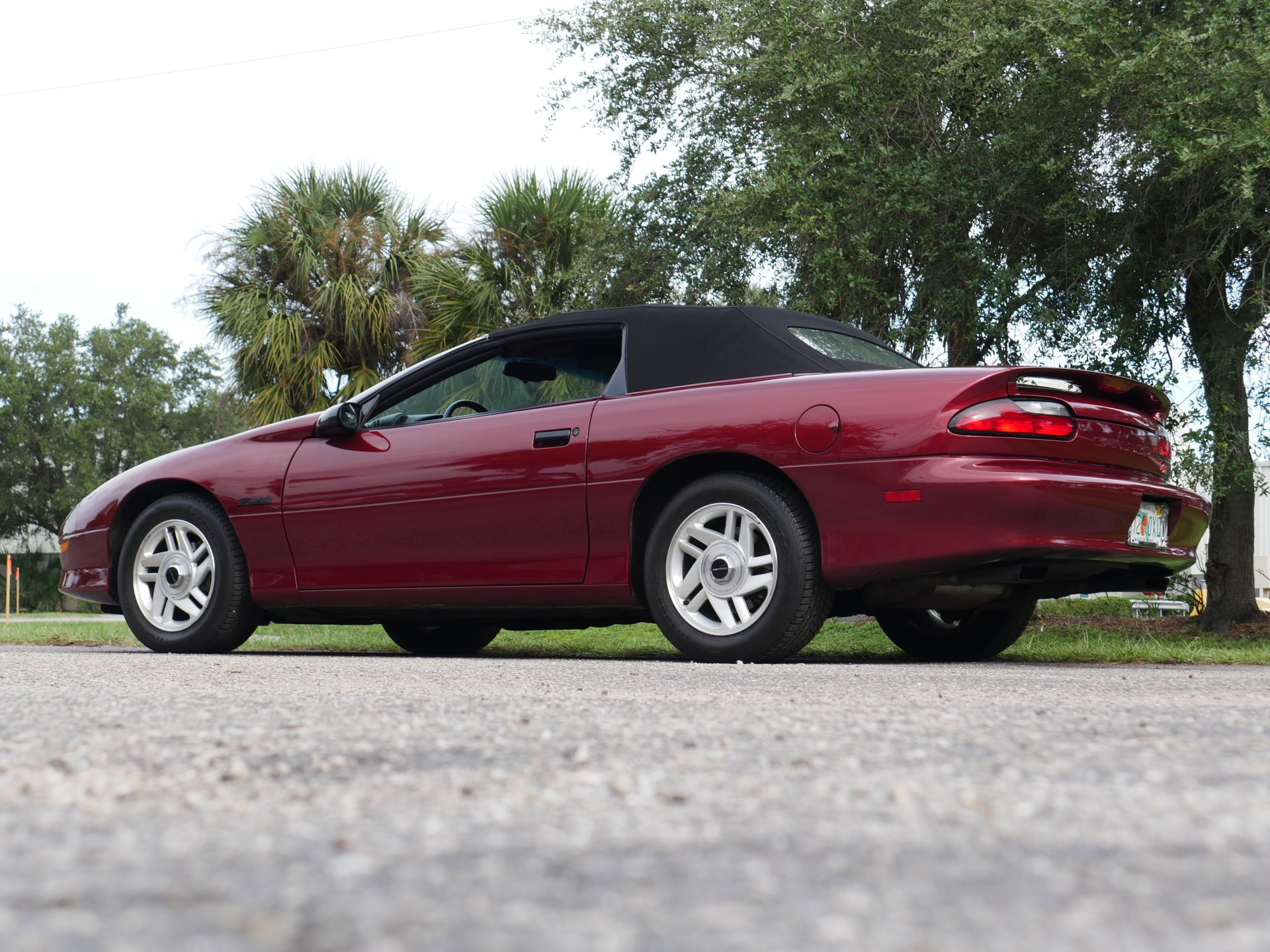 Used 1994 Chevrolet Camaro Z28 RWD image 14