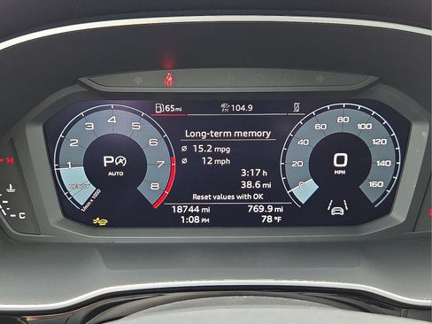 Used 2025 Audi Q3 2.0T Premium AWD/4WD image 23
