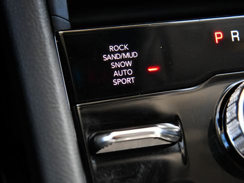 Used 2022 Jeep Grand Cherokee Limited 4xe w/ MOPAR Finishing Package AWD/4WD image 32