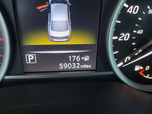 Used 2018 Nissan Sentra SV image 20