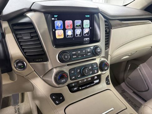 Used 2019 GMC Yukon XL Denali w/ Open Road Package AWD/4WD image 21