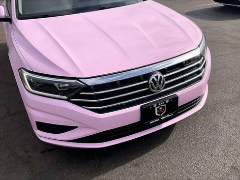 Used 2019 Volkswagen Jetta SEL w/ Cold Weather Package FWD image 5