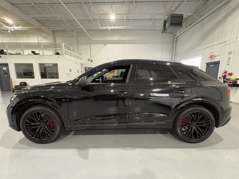 Used 2026 Audi SQ8 Prestige AWD/4WD image 4
