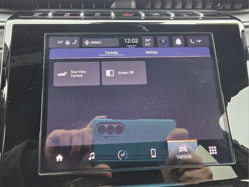 Used 2024 Jeep Grand Cherokee Altitude image 34