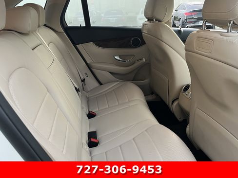 Used 2018 Mercedes-Benz GLC 300 image 22