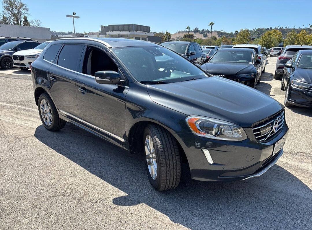 Used 2015 Volvo XC60 T5 Premier Plus FWD image 3