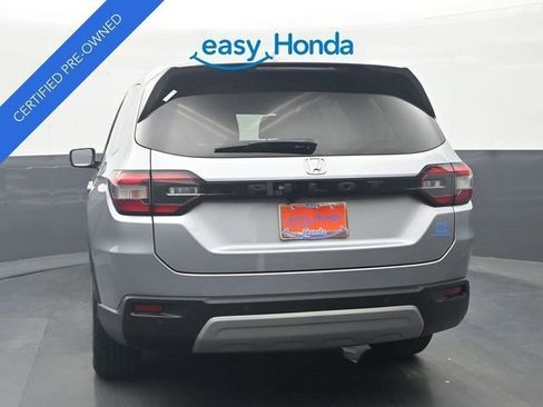 Certified 2025 Honda Pilot EX-L image 6
