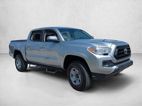 Certified 2021 Toyota Tacoma SR AWD/4WD image 3