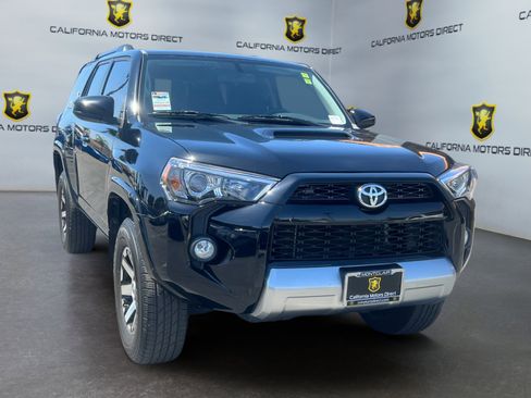 Used 2019 Toyota 4Runner TRD Off-Road AWD/4WD image 7