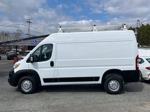 Used 2023 RAM ProMaster 1500 image 3