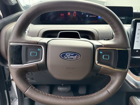 Used 2026 Ford Expedition King Ranch AWD/4WD image 23