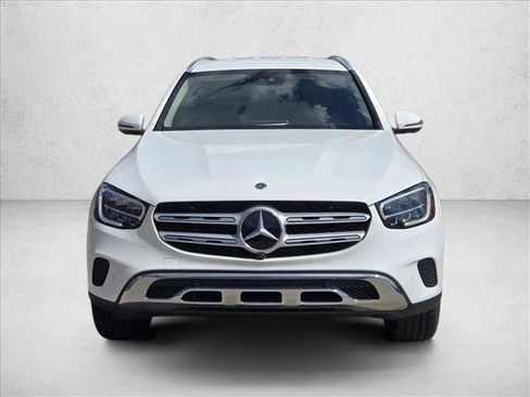 Used 2022 Mercedes-Benz GLC 300 GLC 300 image 2