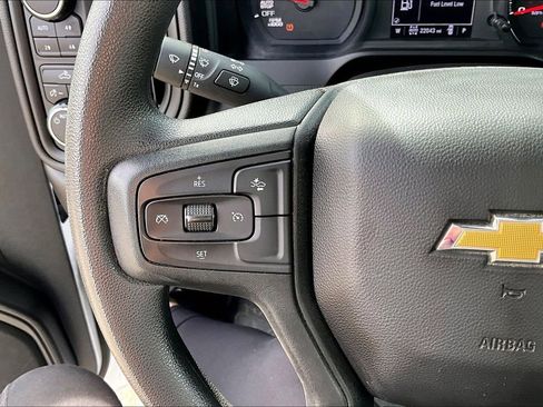 Used 2024 Chevrolet Silverado 1500 W/T w/ Z71 Off-Road Package image 18