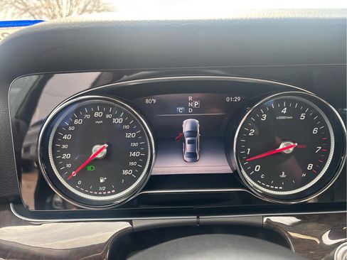 Used 2017 Mercedes-Benz E 300 image 8