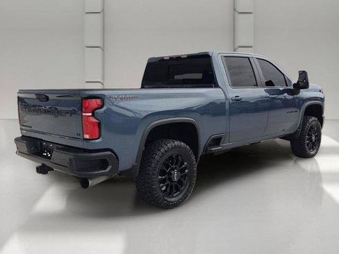 Used 2025 Chevrolet Silverado 2500 LT w/ Trail Boss Package AWD/4WD image 5