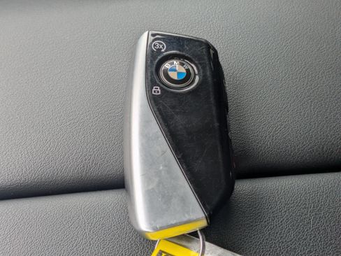 Used 2025 BMW X7 xDrive40i AWD/4WD image 28