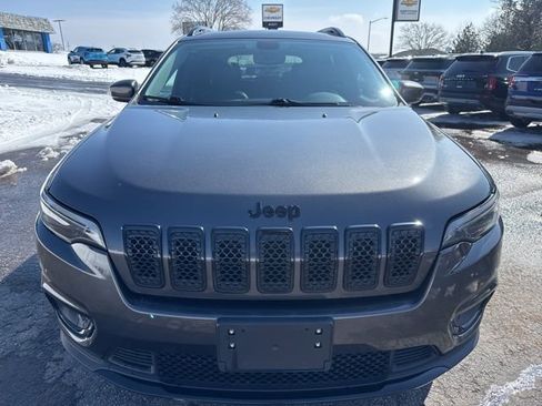 Used 2020 Jeep Cherokee Latitude Plus AWD/4WD image 2