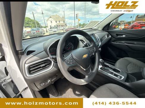 Certified 2018 Chevrolet Equinox LT FWD image 10