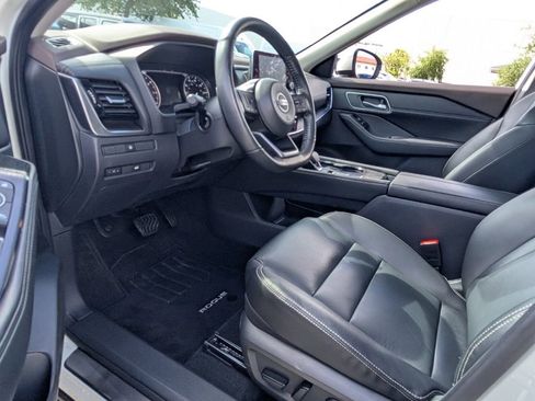 Used 2021 Nissan Rogue SL FWD image 11