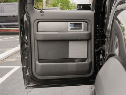 Used 2014 Ford F150 Raptor w/ Equipment Group 801A Luxury image 44